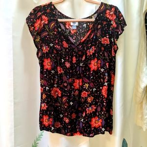 Old navy floral blouse